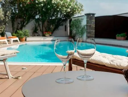 Alojamento de Acomodação e Pequeno-almoço Borgo Margherita - E Affitta