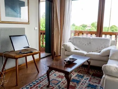 Alojamento de Acomodação e Pequeno-almoço Borgo Margherita - E Affitta