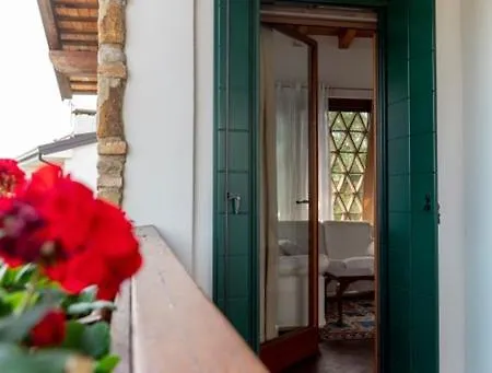Bed & Breakfast Borgo Margherita - E Affitta 4*