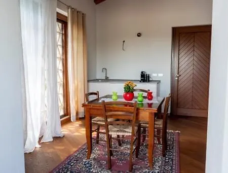 Alojamento de Acomodação e Pequeno-almoço Borgo Margherita - E Affitta 4*