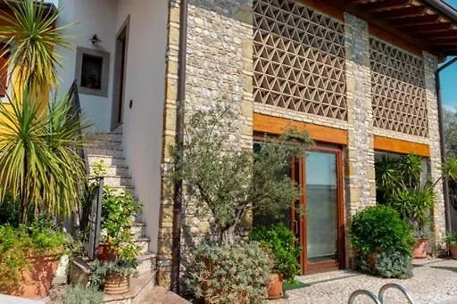 Borgo Margherita - E Affitta 4*
